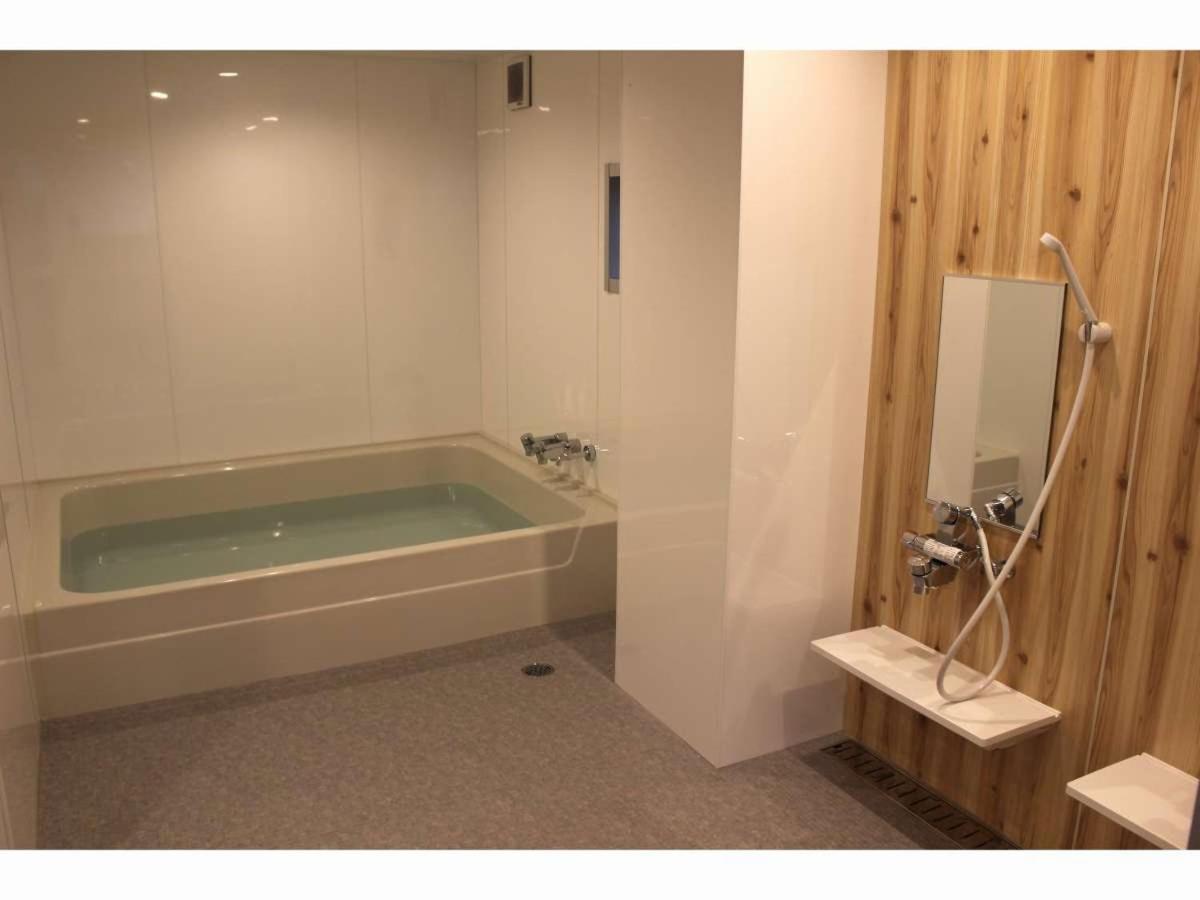 Hotel Aiwa For Men'S Only 大阪 外观 照片
